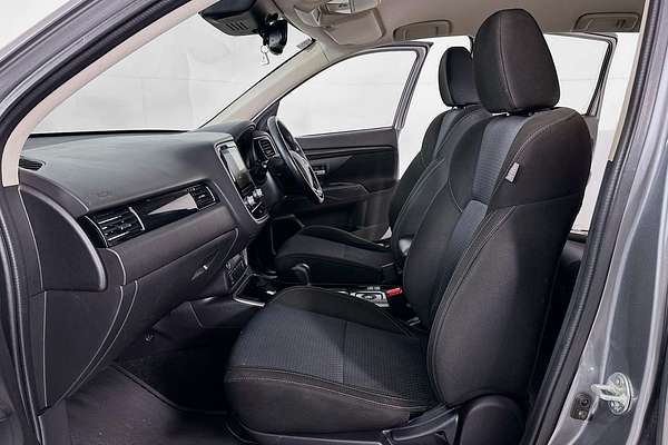 2021 Mitsubishi OUTLANDER ES 7 SEAT (AWD) ZL MY21