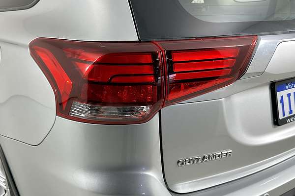 2021 Mitsubishi OUTLANDER ES 7 SEAT (AWD) ZL MY21