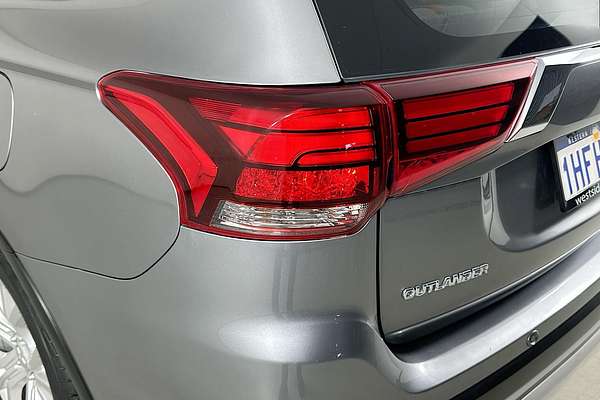 2021 Mitsubishi OUTLANDER ES 7 SEAT (AWD) ZL MY21
