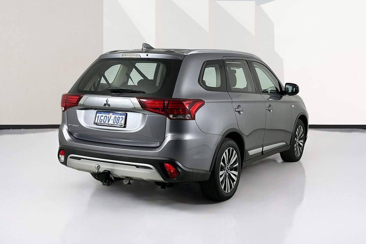 2018 Mitsubishi OUTLANDER ES 7 SEAT (2WD) ZL MY18.5