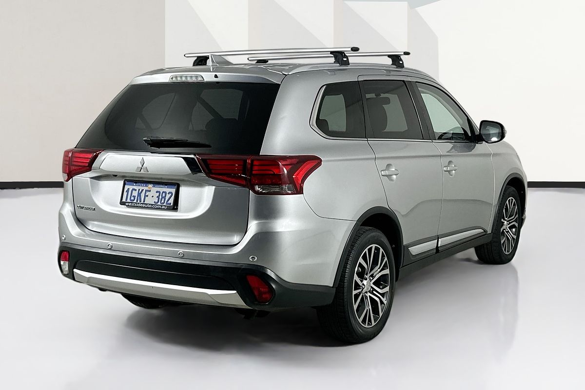 2017 Mitsubishi OUTLANDER LS SAFETY PACK (4x4) 5 SEATS ZK MY18