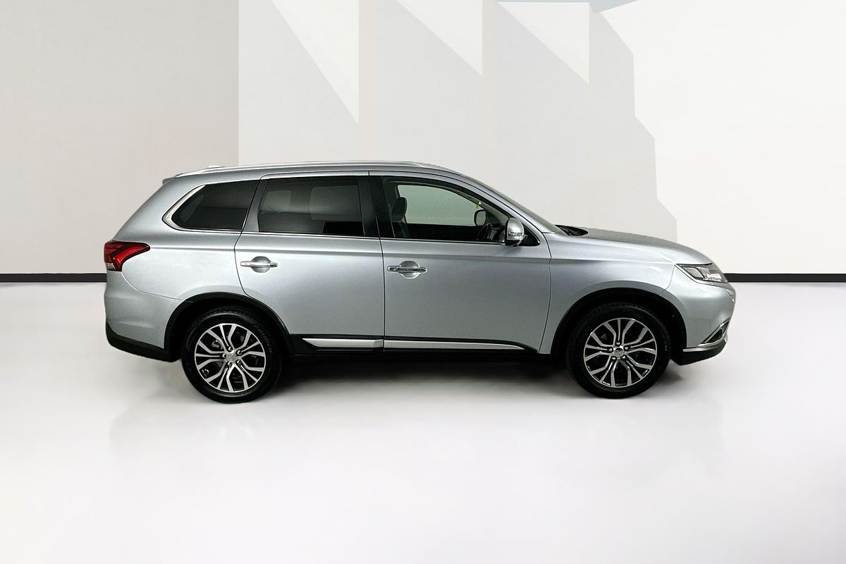 2016 Mitsubishi OUTLANDER EXCEED (4x4) ZK MY16