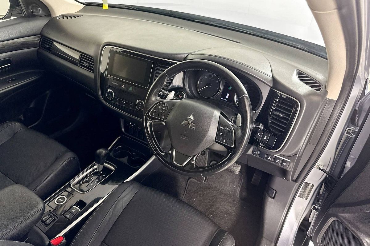 2016 Mitsubishi OUTLANDER EXCEED (4x4) ZK MY16