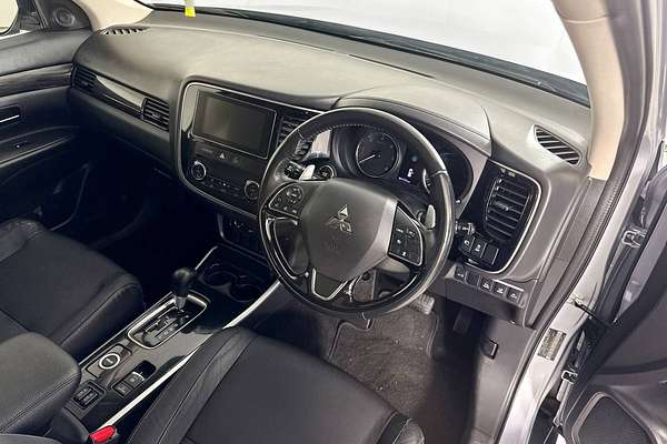2016 Mitsubishi OUTLANDER EXCEED (4x4) ZK MY16