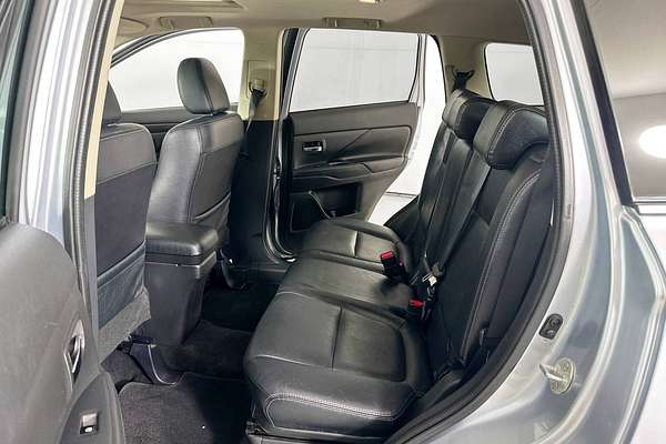 2016 Mitsubishi OUTLANDER EXCEED (4x4) ZK MY16