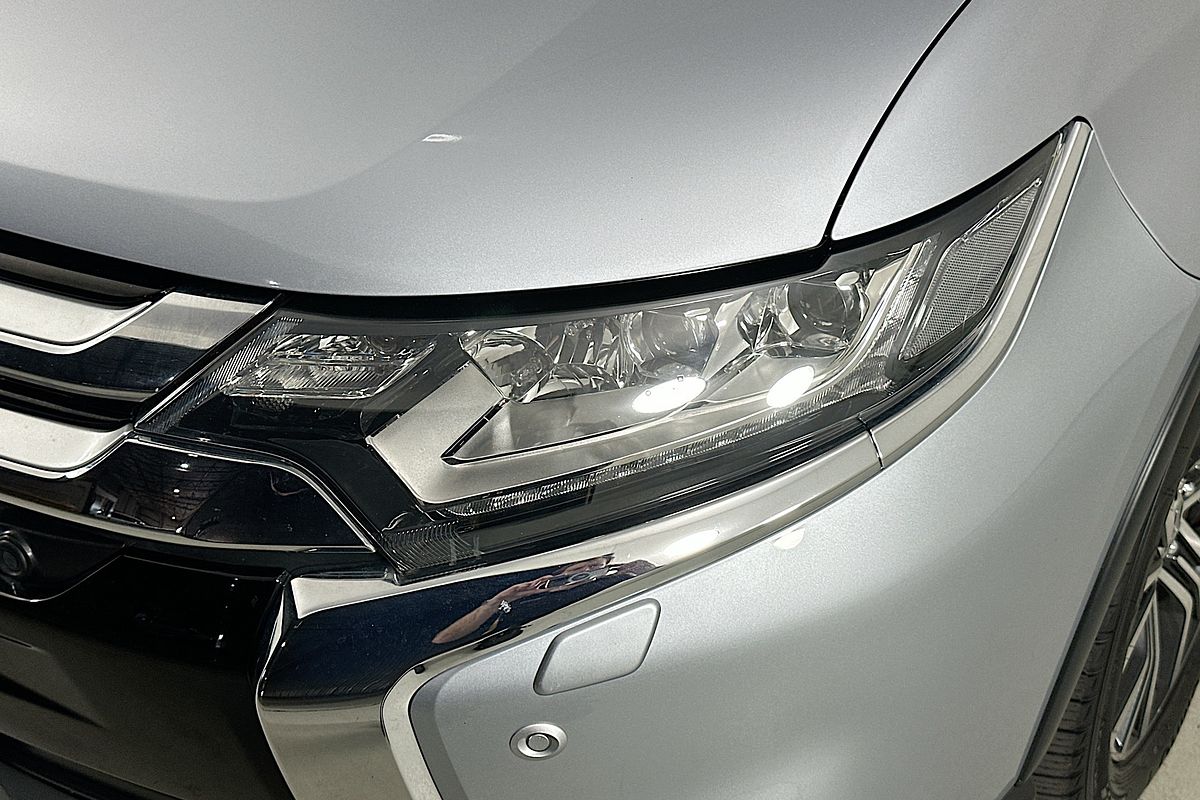 2016 Mitsubishi OUTLANDER EXCEED (4x4) ZK MY16