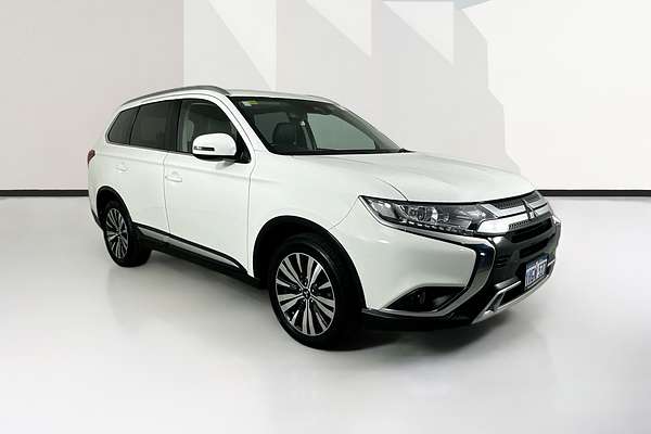 2021 Mitsubishi Outlander LS ZL