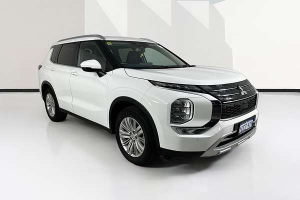 2024 Mitsubishi OUTLANDER LS 7 SEAT (2WD) ZM MY24
