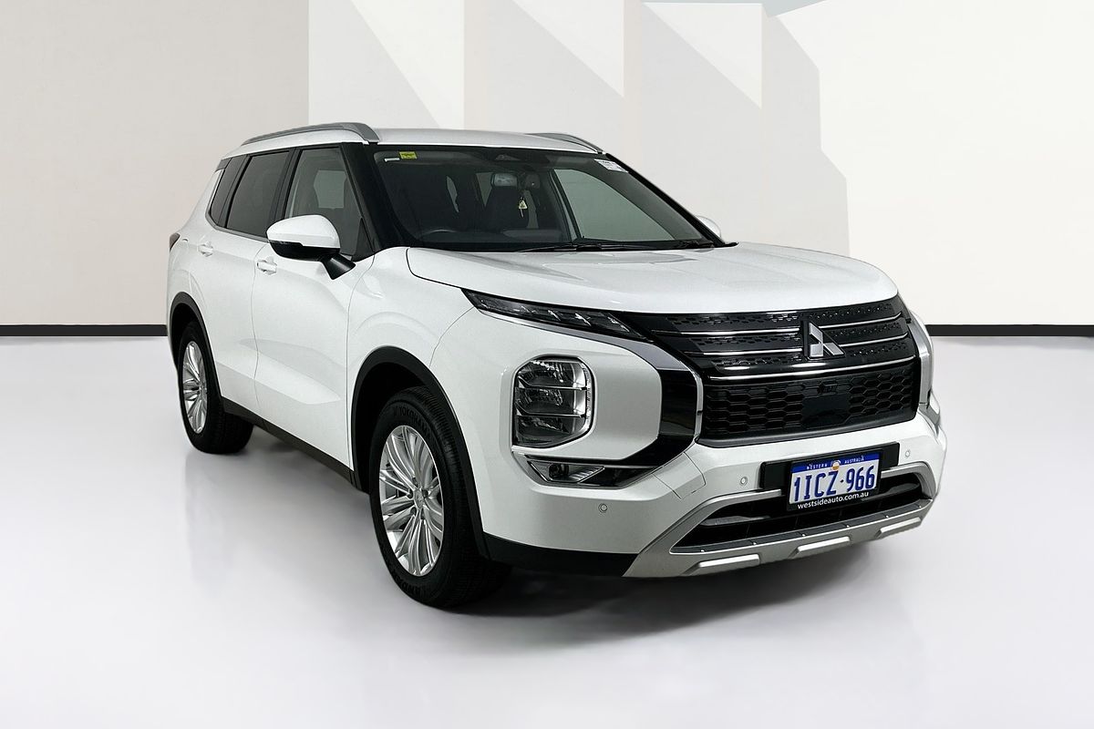 2024 Mitsubishi OUTLANDER LS 7 SEAT (2WD) ZM MY24