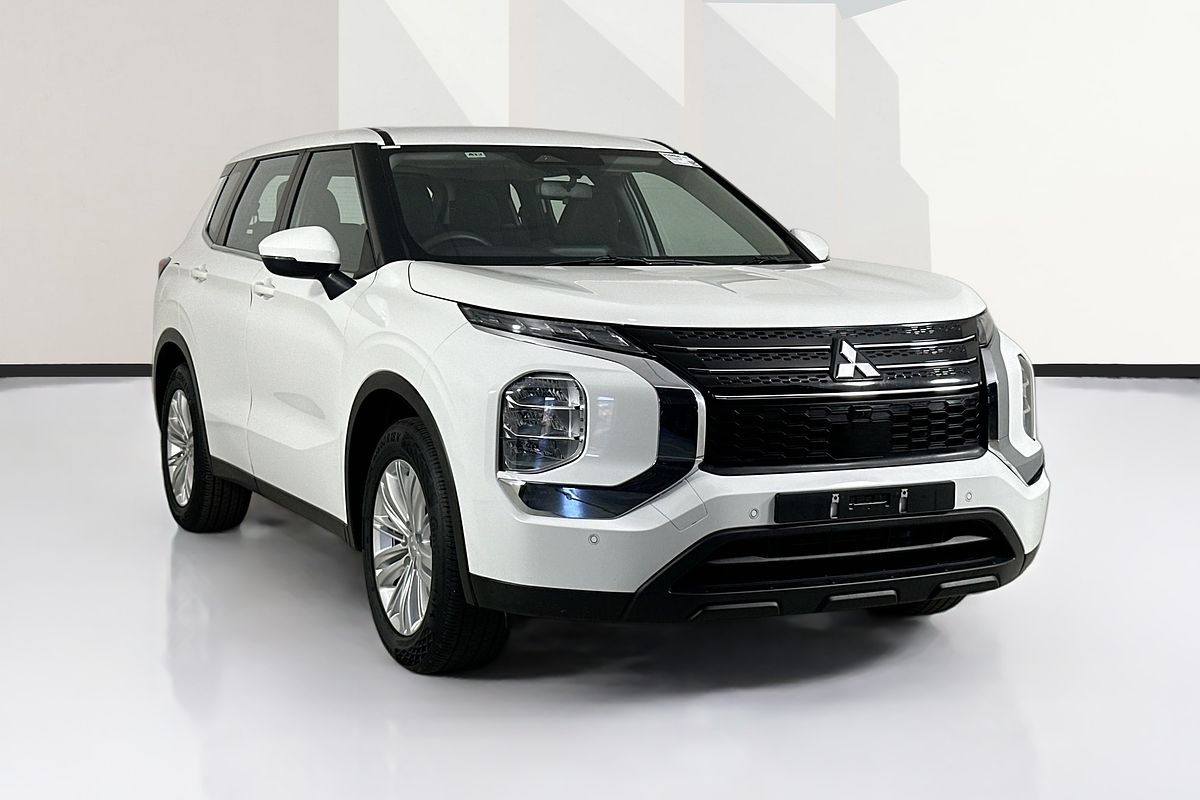 2024 Mitsubishi OUTLANDER ES 7 SEAT (2WD) ZM MY24