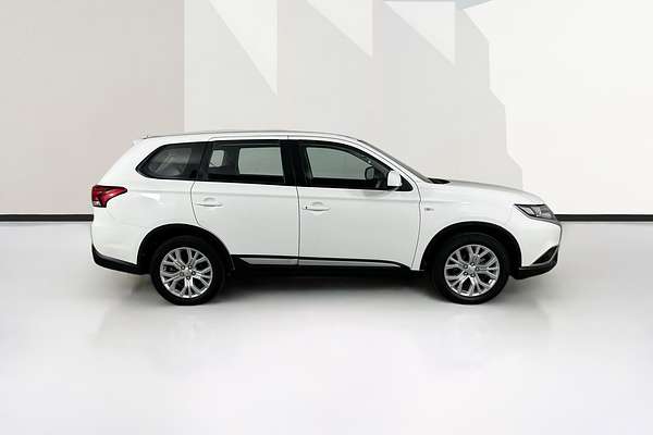 2021 Mitsubishi OUTLANDER ES 7 SEAT (AWD) ZL MY21