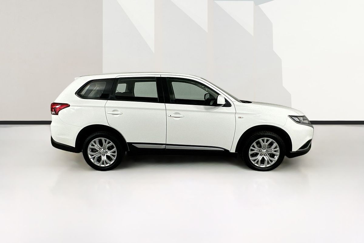 2021 Mitsubishi OUTLANDER ES 7 SEAT (AWD) ZL MY21