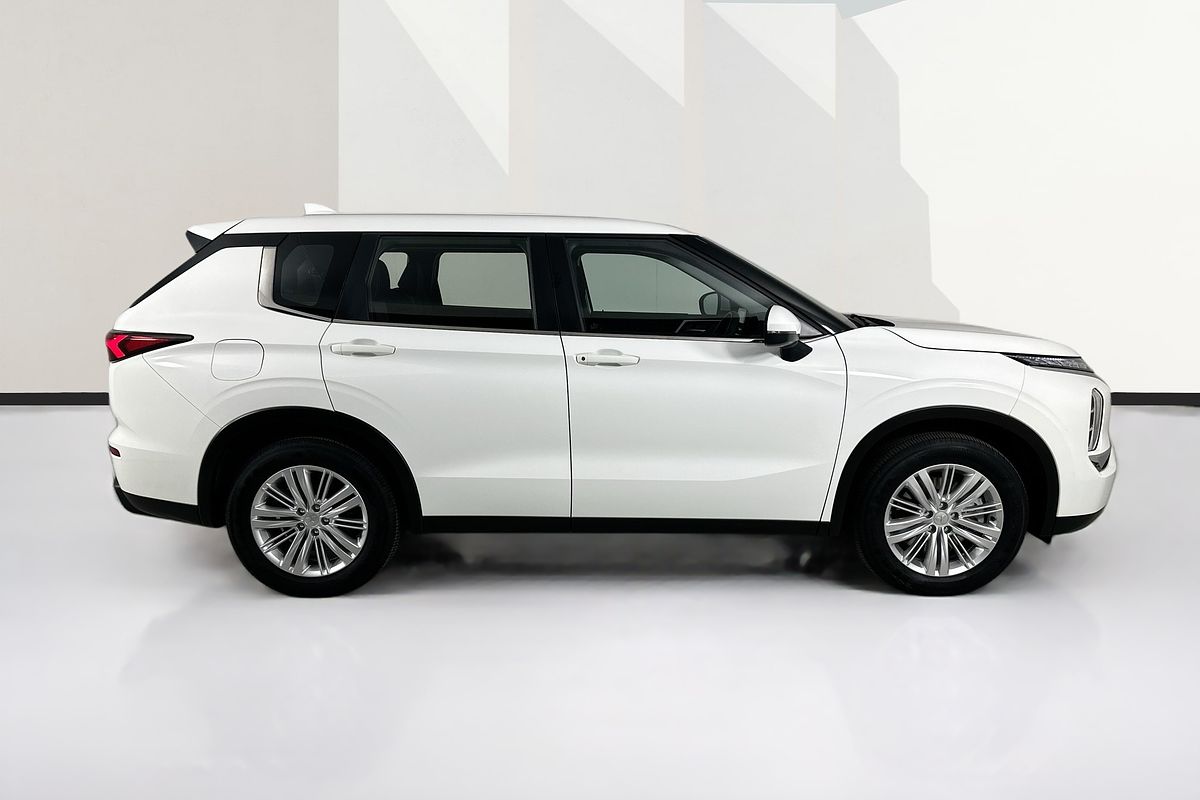 2023 Mitsubishi OUTLANDER ES 5 SEAT (2WD) ZM MY23