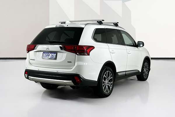 2016 Mitsubishi OUTLANDER LS SAFETY PACK (4x4) 7 SEATS ZK MY17