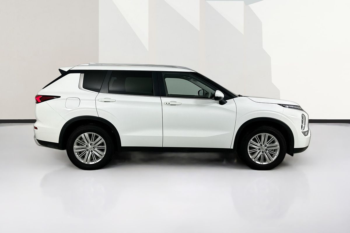 2024 Mitsubishi OUTLANDER LS 7 SEAT (2WD) ZM MY24
