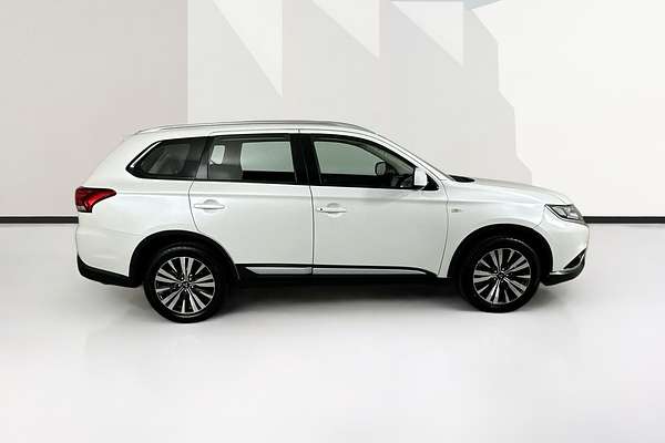 2018 Mitsubishi OUTLANDER ES 7 SEAT (AWD) ZL MY19