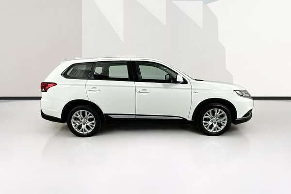 2021 Mitsubishi OUTLANDER ES 7 SEAT (2WD) ZL MY21