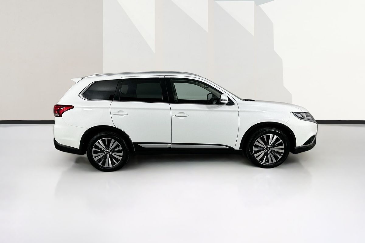 2021 Mitsubishi OUTLANDER LS 7 SEAT (2WD) ZL MY21