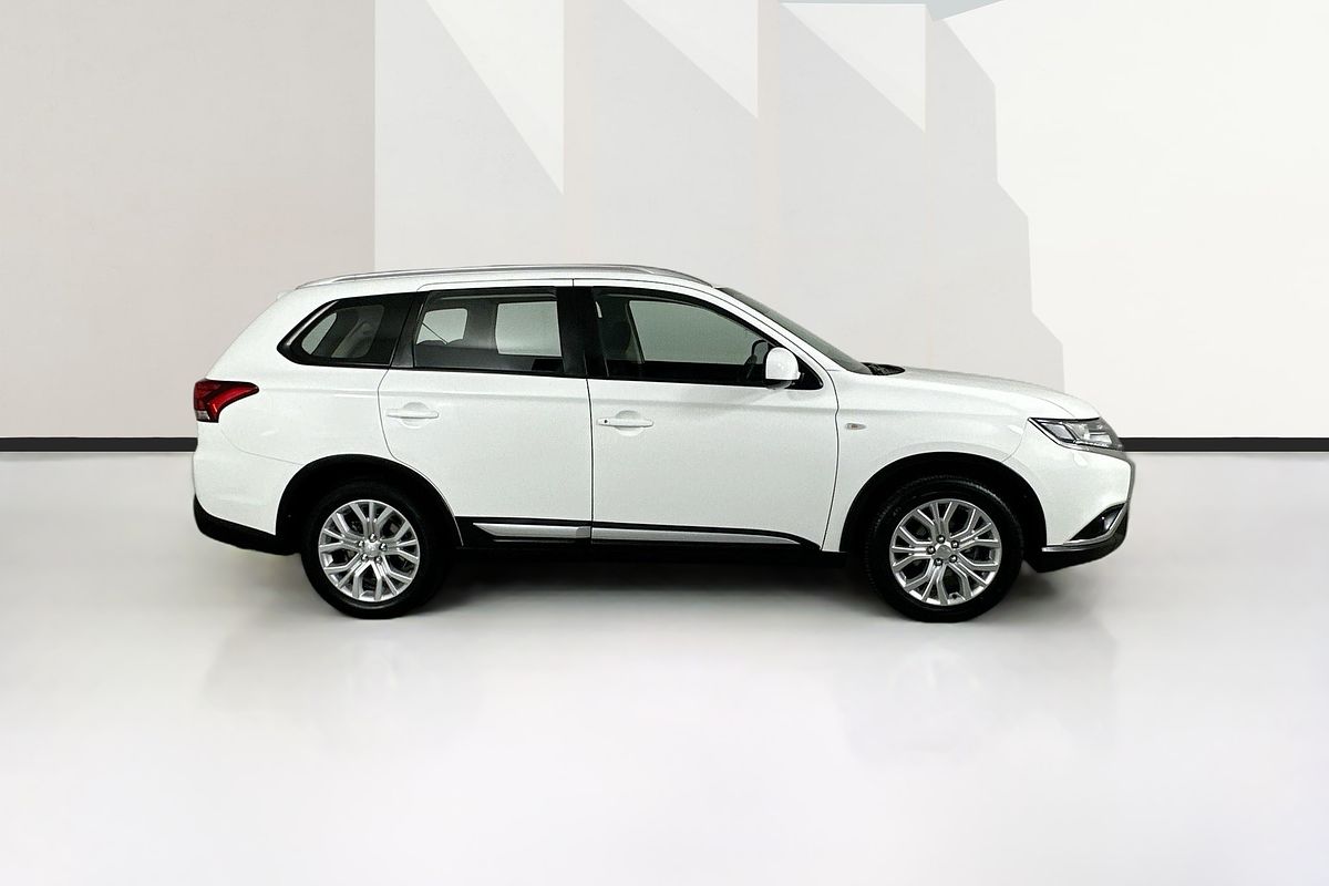 2020 Mitsubishi OUTLANDER ES 7 SEAT (2WD) ZL MY20