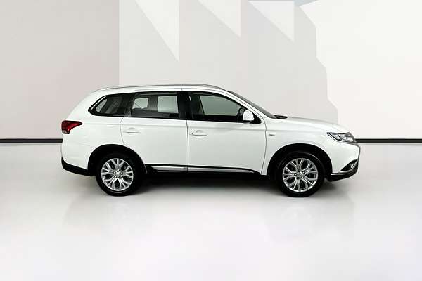 2020 Mitsubishi OUTLANDER ES 7 SEAT (2WD) ZL MY20