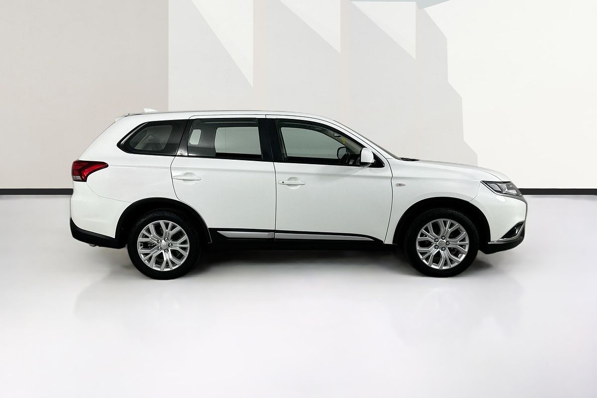 2020 Mitsubishi OUTLANDER ES 7 SEAT (2WD) ZL MY20