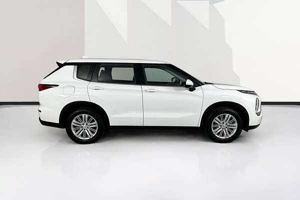 2023 Mitsubishi OUTLANDER ES 5 SEAT (AWD) ZM MY23