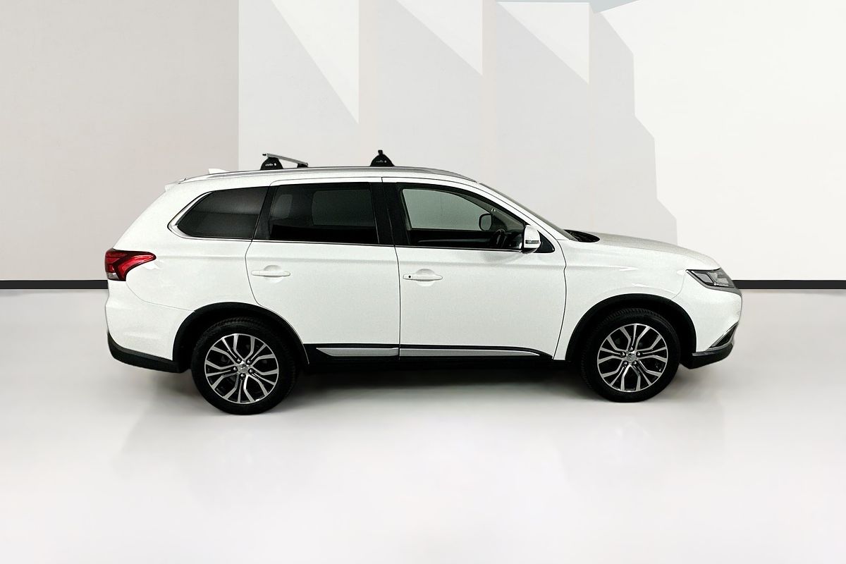 2017 Mitsubishi OUTLANDER LS (4x2) ZK MY17