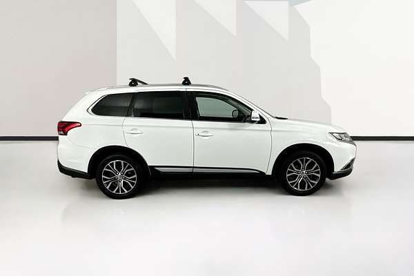 2016 Mitsubishi OUTLANDER LS (4x4) ZK MY16