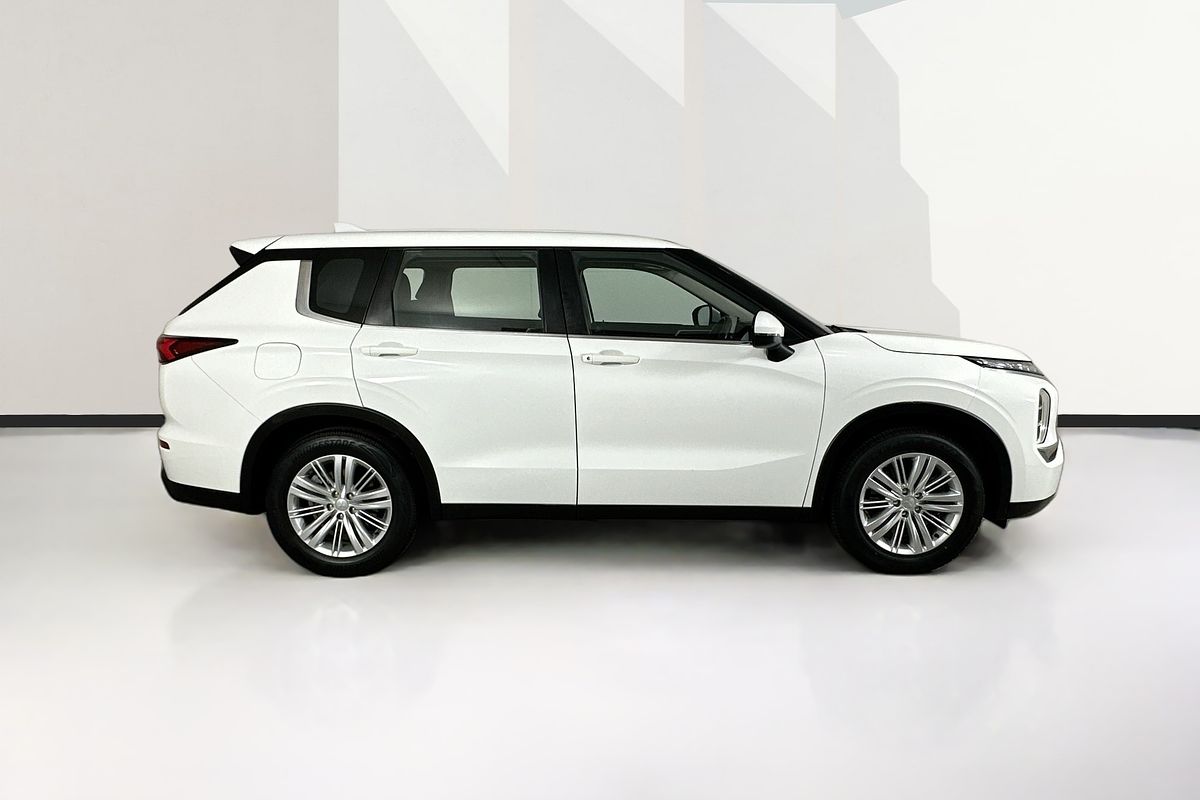 2022 Mitsubishi OUTLANDER ES 7 SEAT (2WD) ZM MY22.5