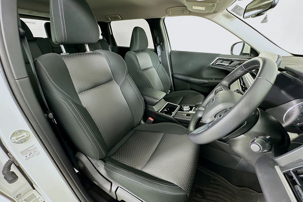 2024 Mitsubishi OUTLANDER LS 7 SEAT (2WD) ZM MY24