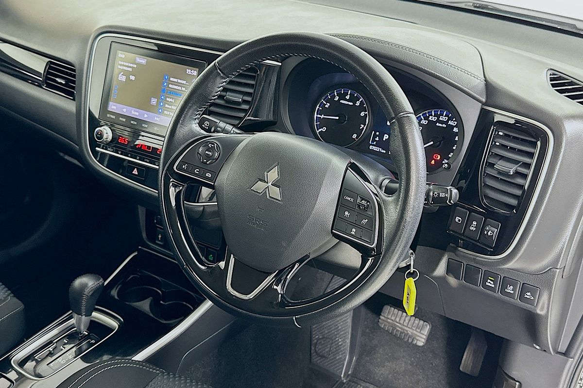 2021 Mitsubishi OUTLANDER ES 7 SEAT (AWD) ZL MY21