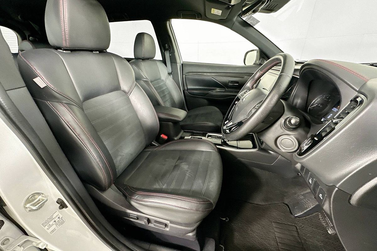 2019 Mitsubishi OUTLANDER BLACK EDITION 7 SEAT (2WD) ZL MY20