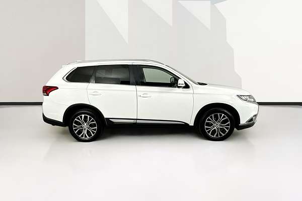 2018 Mitsubishi OUTLANDER LS 7 SEAT (AWD) ZL MY18.5