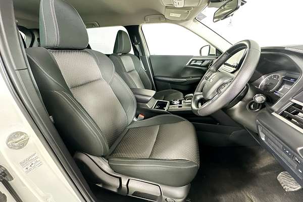 2023 Mitsubishi OUTLANDER LS 7 SEAT (2WD) ZM MY23