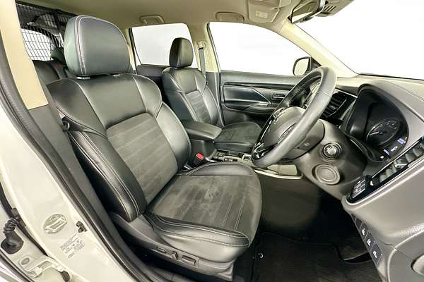 2021 Mitsubishi OUTLANDER LS 7 SEAT (2WD) ZL MY21