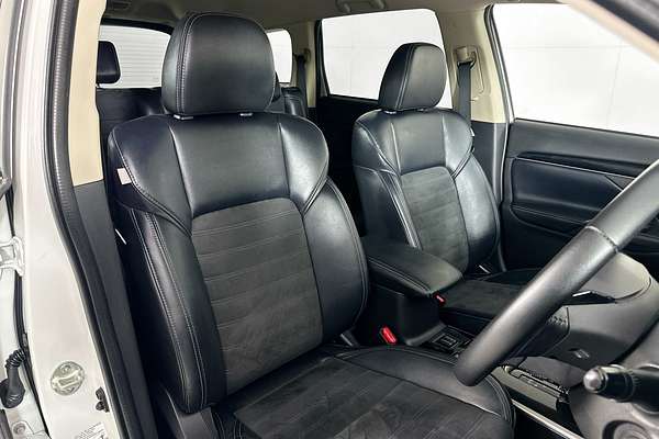 2018 Mitsubishi OUTLANDER LS 7 SEAT (2WD) ZL MY18.5