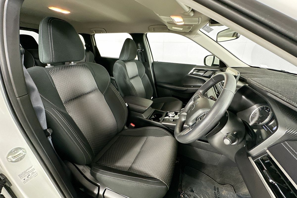 2024 Mitsubishi OUTLANDER ES 7 SEAT (2WD) ZM MY24