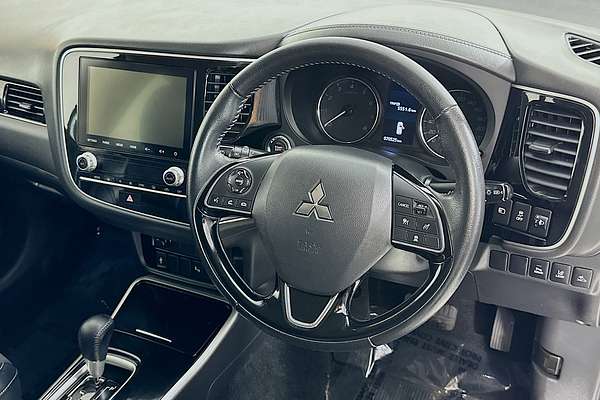 2021 Mitsubishi Outlander LS ZL