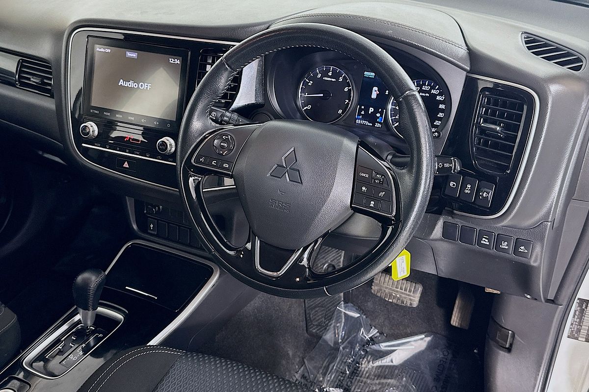 2021 Mitsubishi OUTLANDER ES 7 SEAT (AWD) ZL MY21