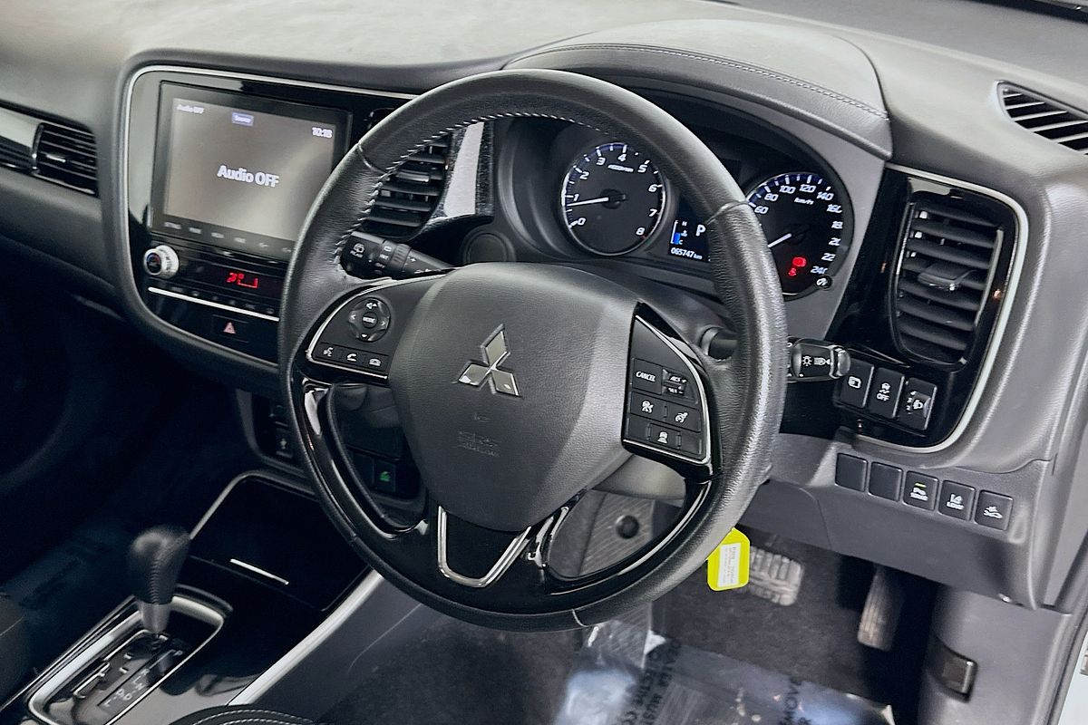 2021 Mitsubishi OUTLANDER ES ZL