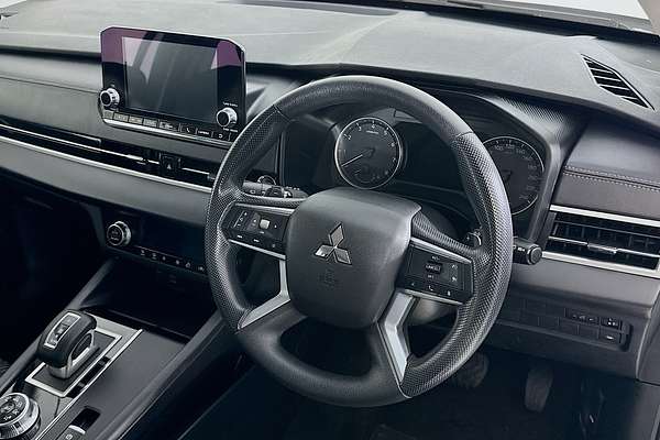 2023 Mitsubishi OUTLANDER ES 5 SEAT (2WD) ZM MY23