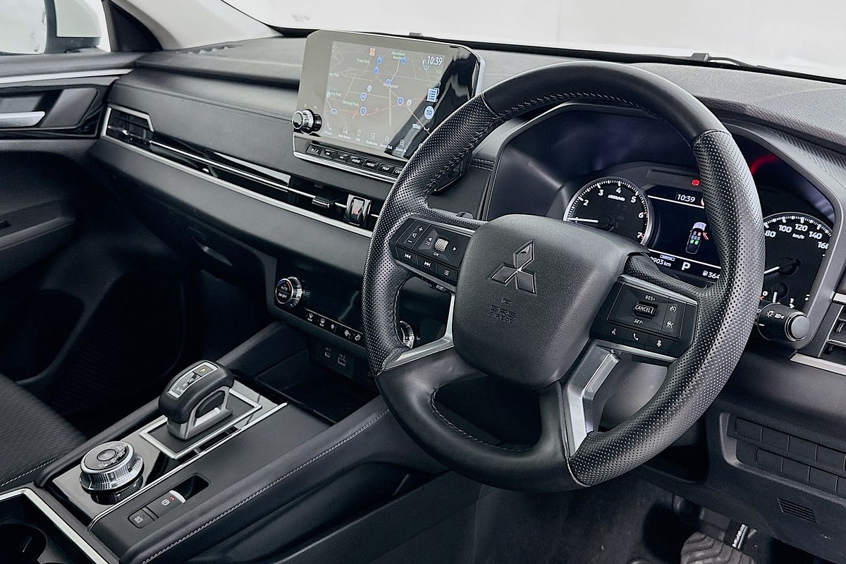 2024 Mitsubishi OUTLANDER LS 7 SEAT (2WD) ZM MY24