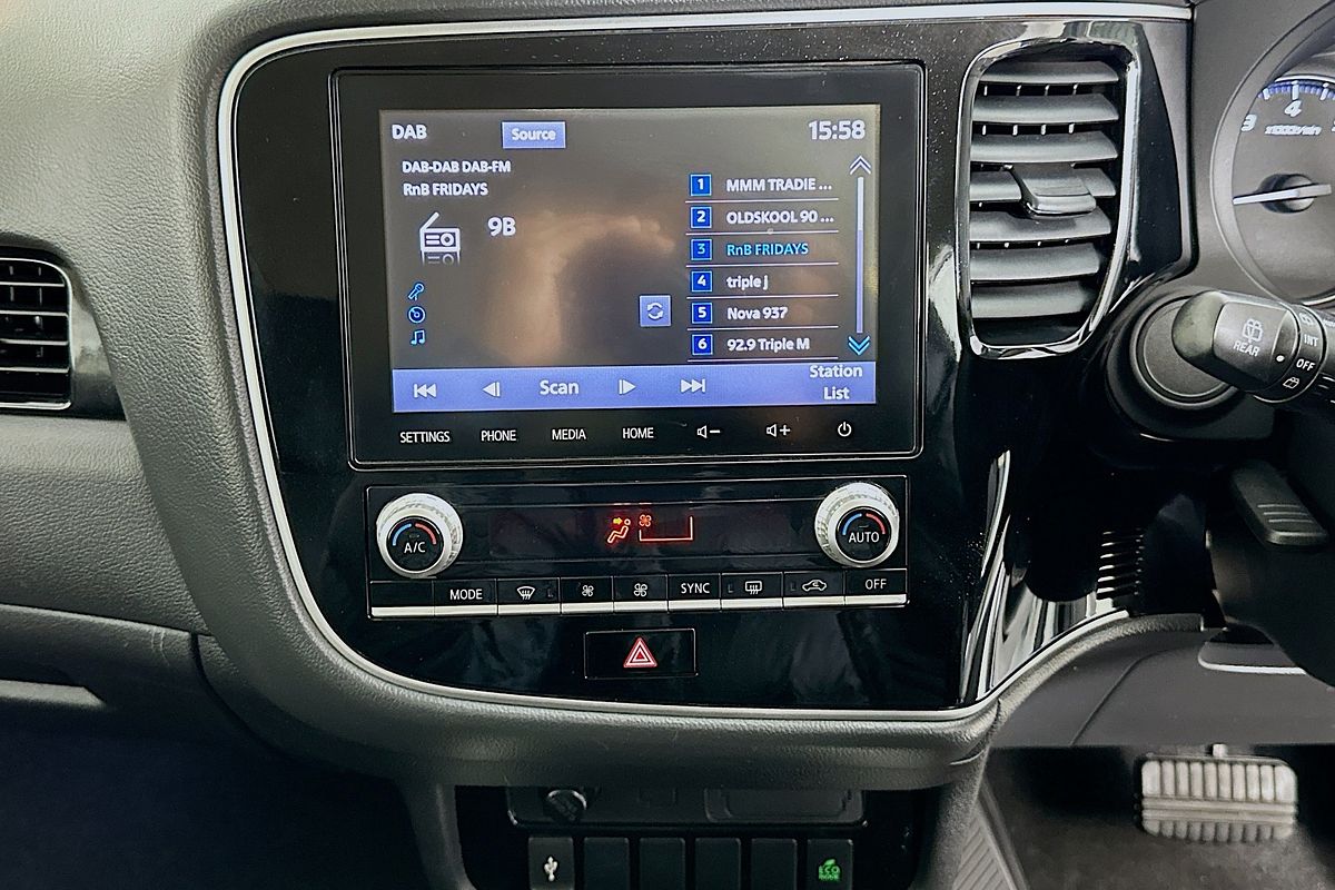 2021 Mitsubishi OUTLANDER ES 7 SEAT (AWD) ZL MY21