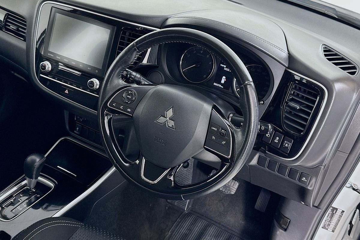 2020 Mitsubishi OUTLANDER ES 7 SEAT (AWD) ZL MY20