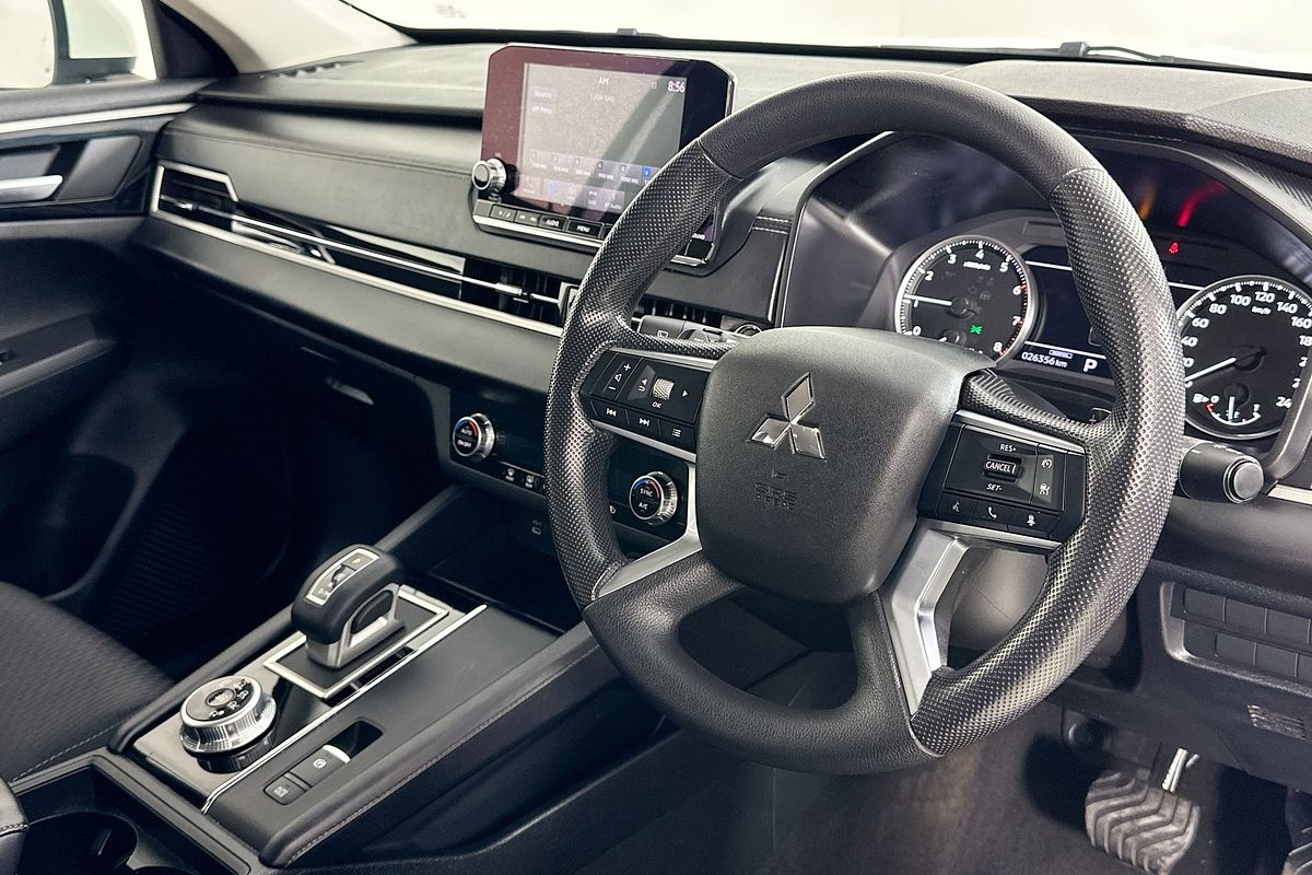2023 Mitsubishi OUTLANDER ES 7 SEAT (2WD) ZM MY23