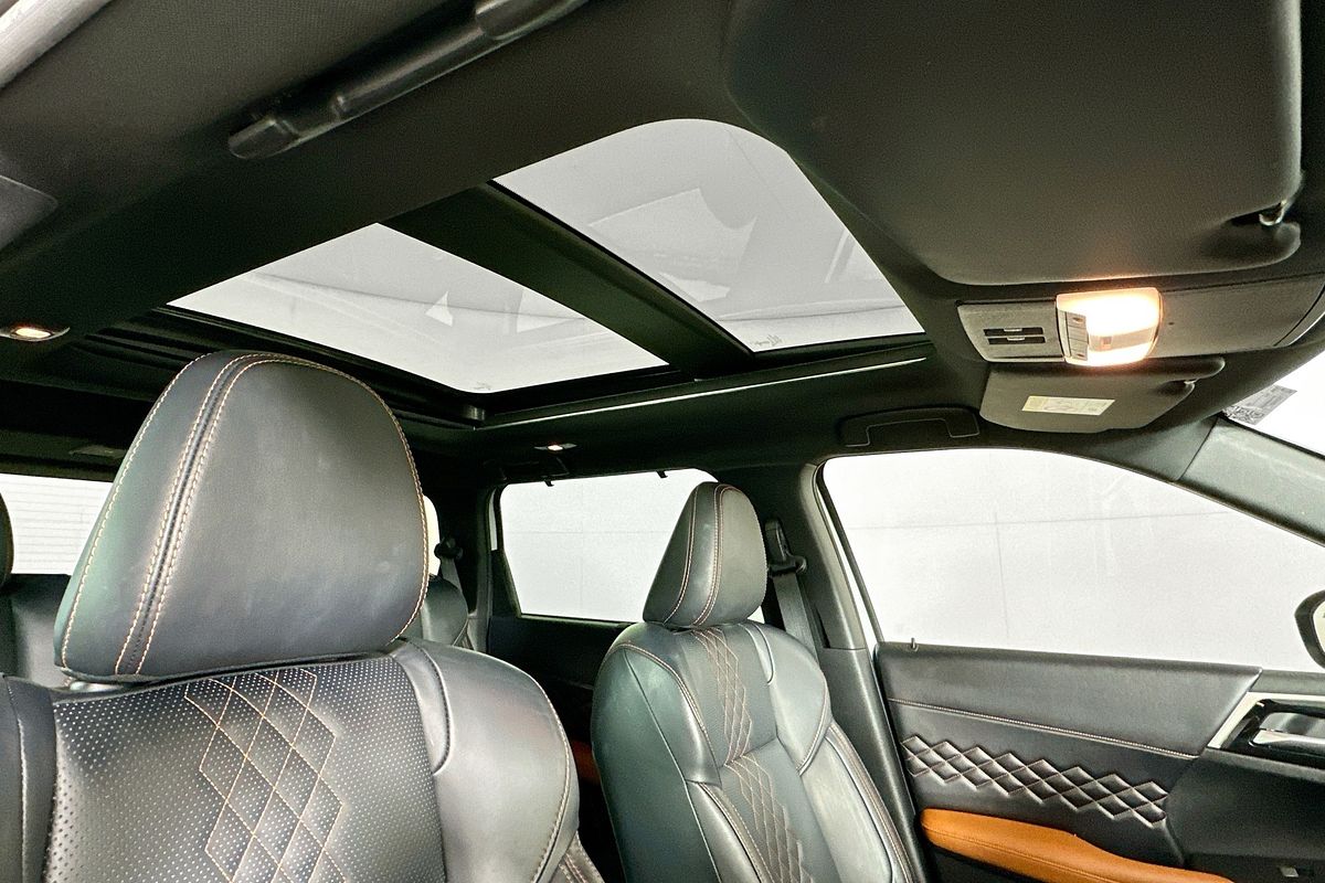 2023 Mitsubishi OUTLANDER EXCEED TOURER 7 SEAT (AWD) ZM MY23