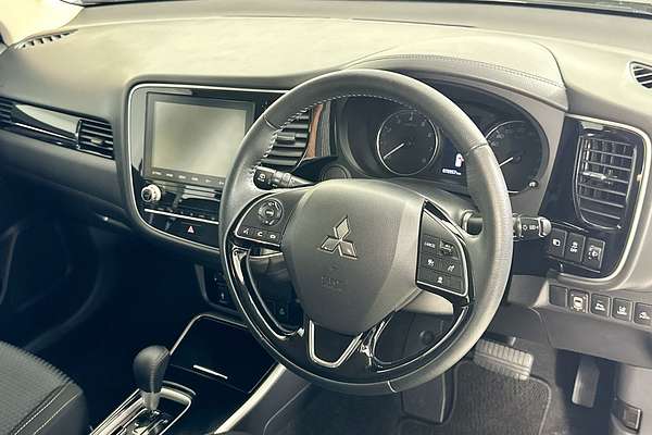 2021 Mitsubishi OUTLANDER ES 7 SEAT (2WD) ZL MY21