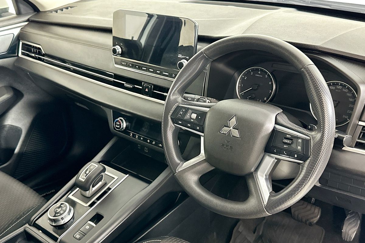 2022 Mitsubishi OUTLANDER ES 7 SEAT (2WD) ZM MY22