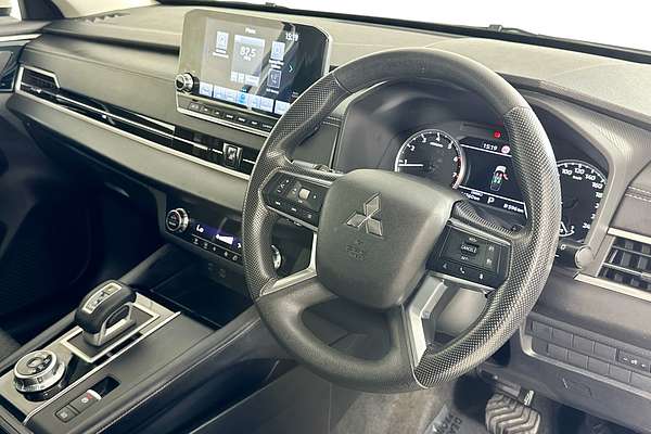 2022 Mitsubishi OUTLANDER ES 7 SEAT (2WD) ZM MY22.5