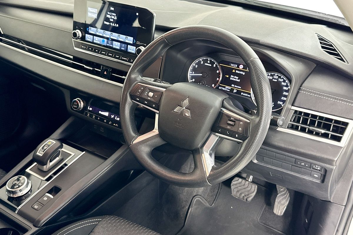 2022 Mitsubishi OUTLANDER ES 7 SEAT (2WD) ZM MY22